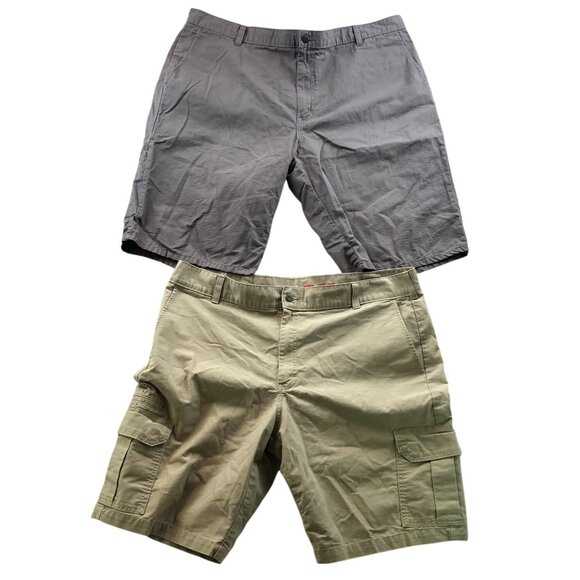 Dickies Mens Cargo Shorts Size 42 Lot Of Two Flex Outdoors Casual Tan Gray - Picture 1 of 16